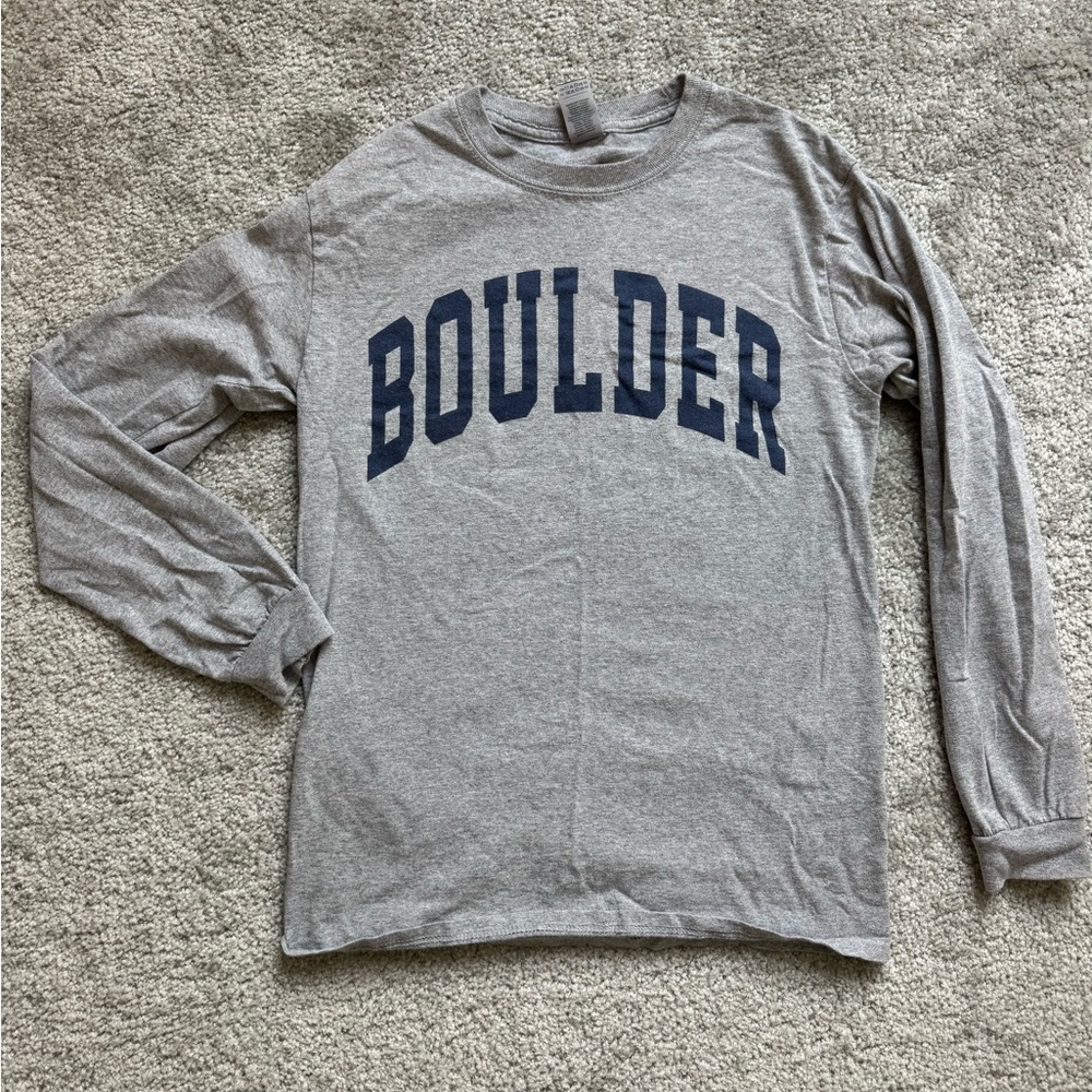 Boulder, Colorado grey and navy longsleeve shirt